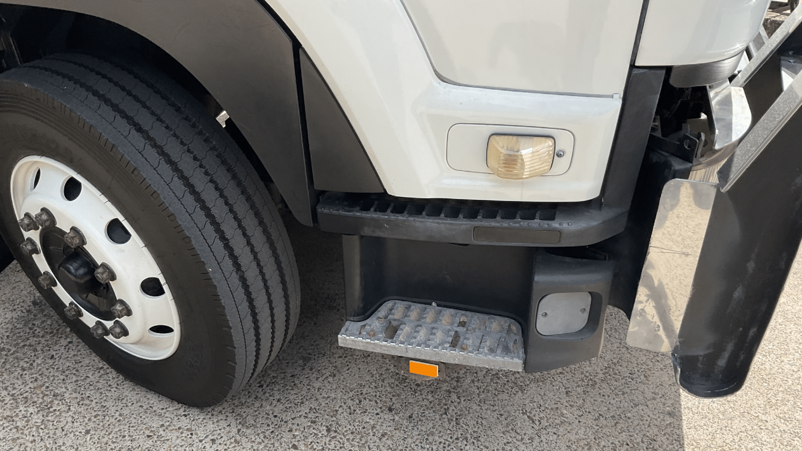 2008 Used Isuzu FTR900 Tray