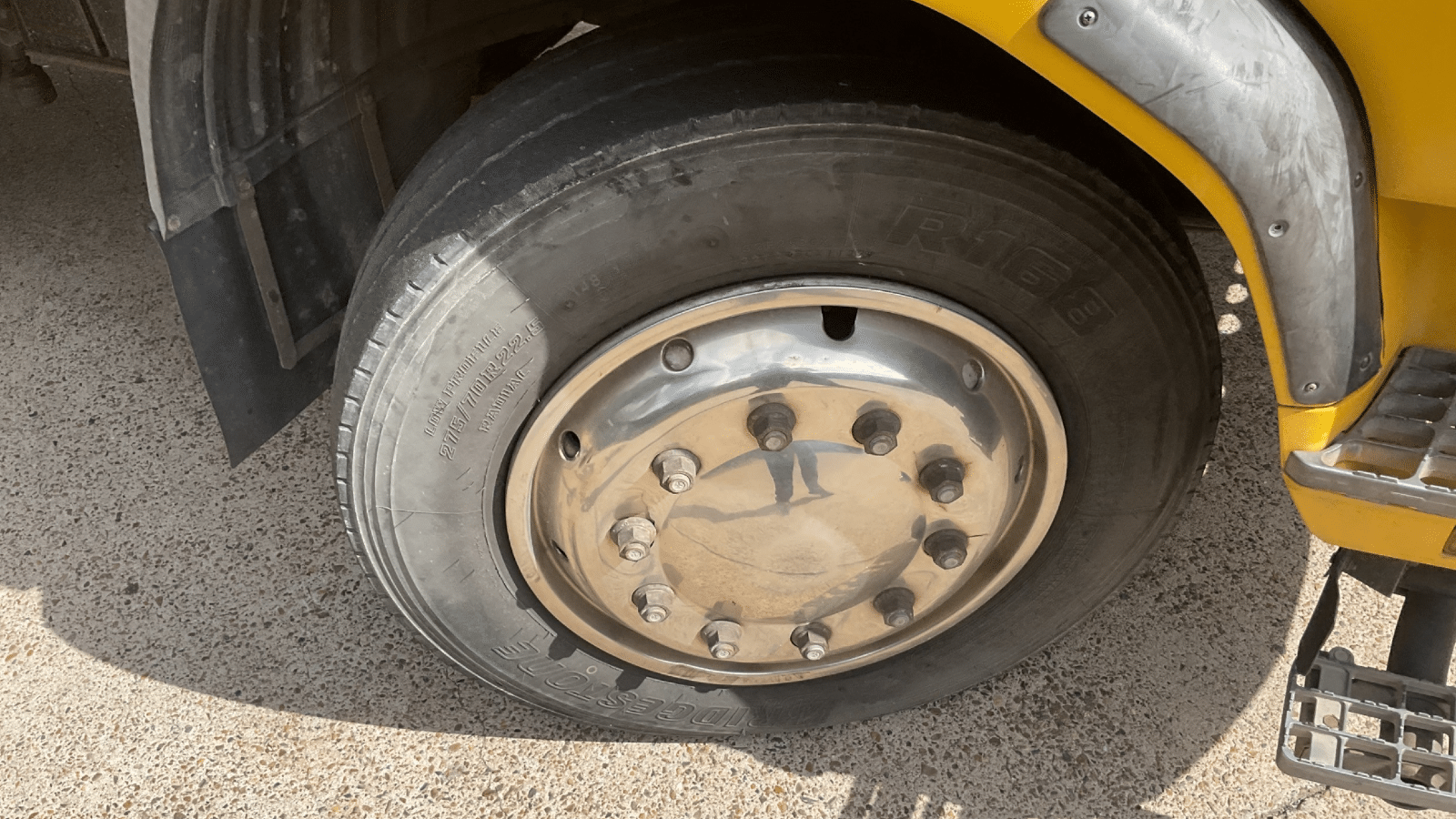 2008 Used Mitsubishi Fighter Curtainsider
