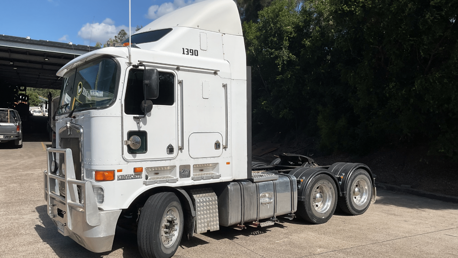 2010 Used Kenworth K108 Prime Mover