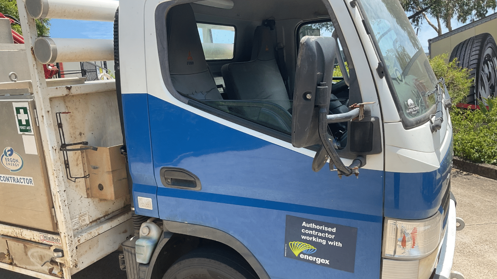 2012 Used Mitsubishi Canter Crane Truck