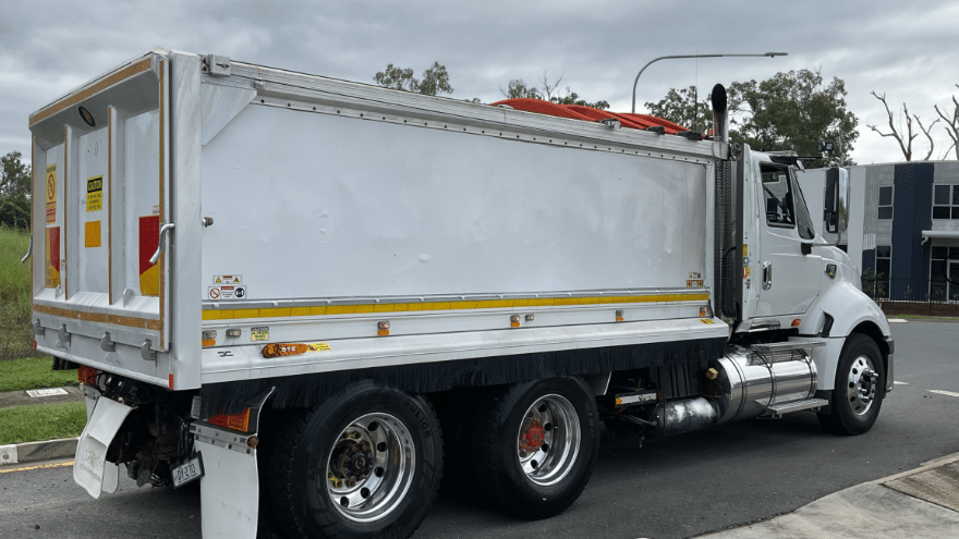 2013 Used Caterpillar CT630 Tipper