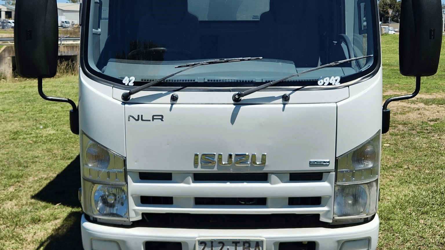 2013 Used Isuzu NLR200 Refrigerated Truck