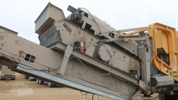 2015 Used Striker CM400 Cone Crushers