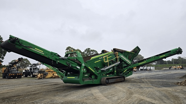 2012 Used Mccloskey R155 Screening Plants