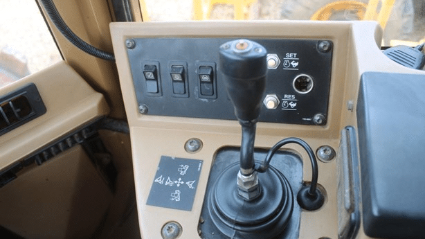 2005 Used Caterpillar 815F Roller Compactors
