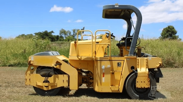2011 Used Sakai GW750-2 Roller Compactors