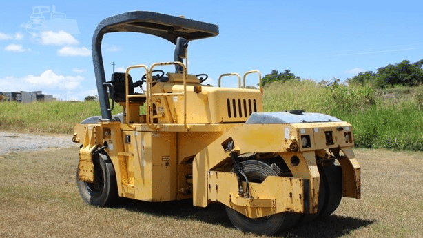 2011 Used Sakai GW750-2 Roller Compactors