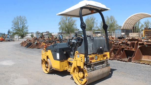 2010 Used Sakai SW352-1 Roller Compactors