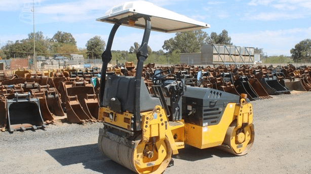 2010 Used Sakai SW352-1 Roller Compactors