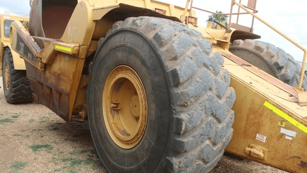 2001 Used Caterpillar 631G Scrapers