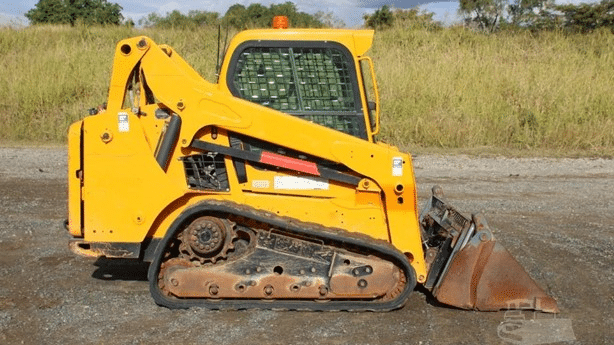 2013 Used Bobcat T590 Skid Steers