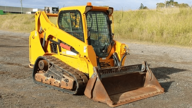 2013 Used Bobcat T590 Skid Steers