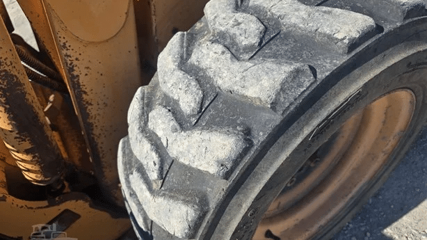 2000 Used Case 1840 Skid Steers