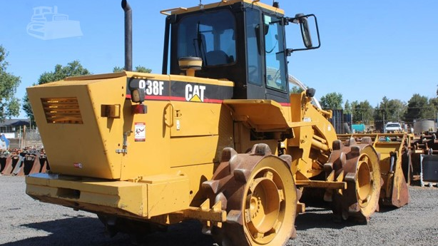 1995 Used Caterpillar 938F Loaders
