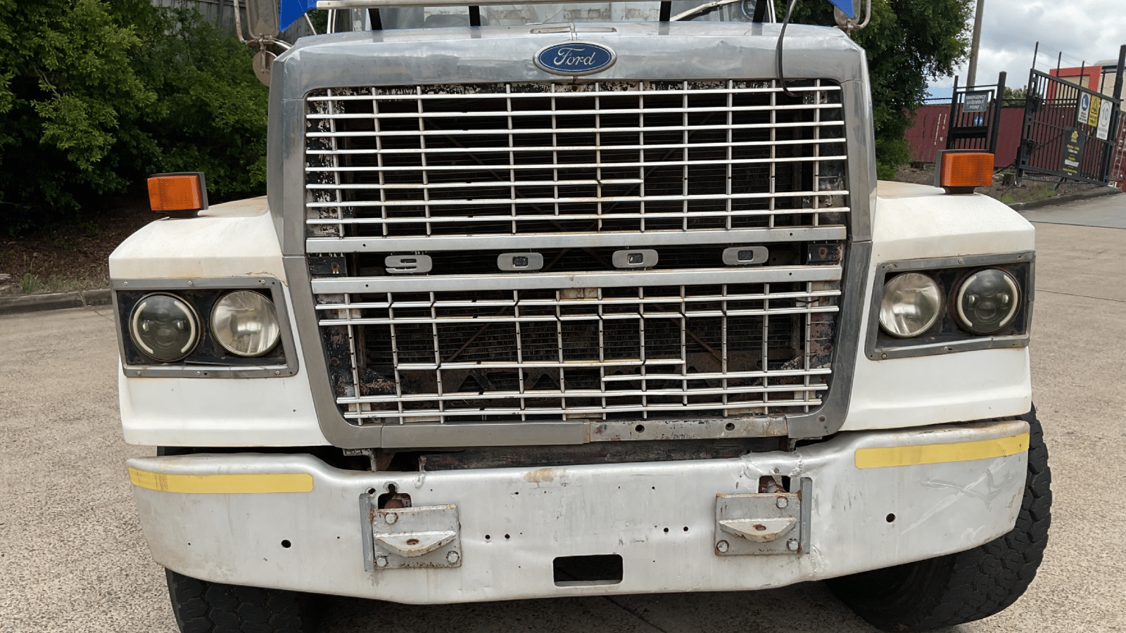 1984 Used Ford Trucks LTL9000 Tipper