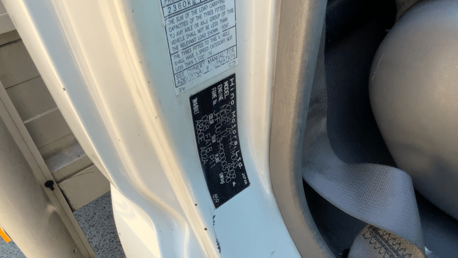 2008 Used Hino 616 - 300 Series Tray