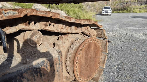 2000 Used Komatsu PC1100-6 Excavators