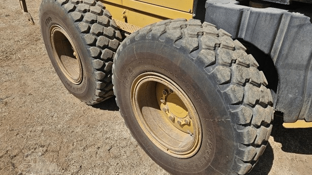 2010 Used Caterpillar 140M Graders