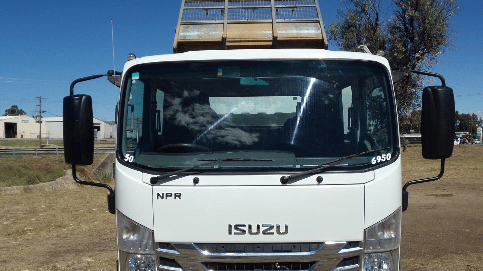 2017 Used Isuzu NPR65-190 Tipper