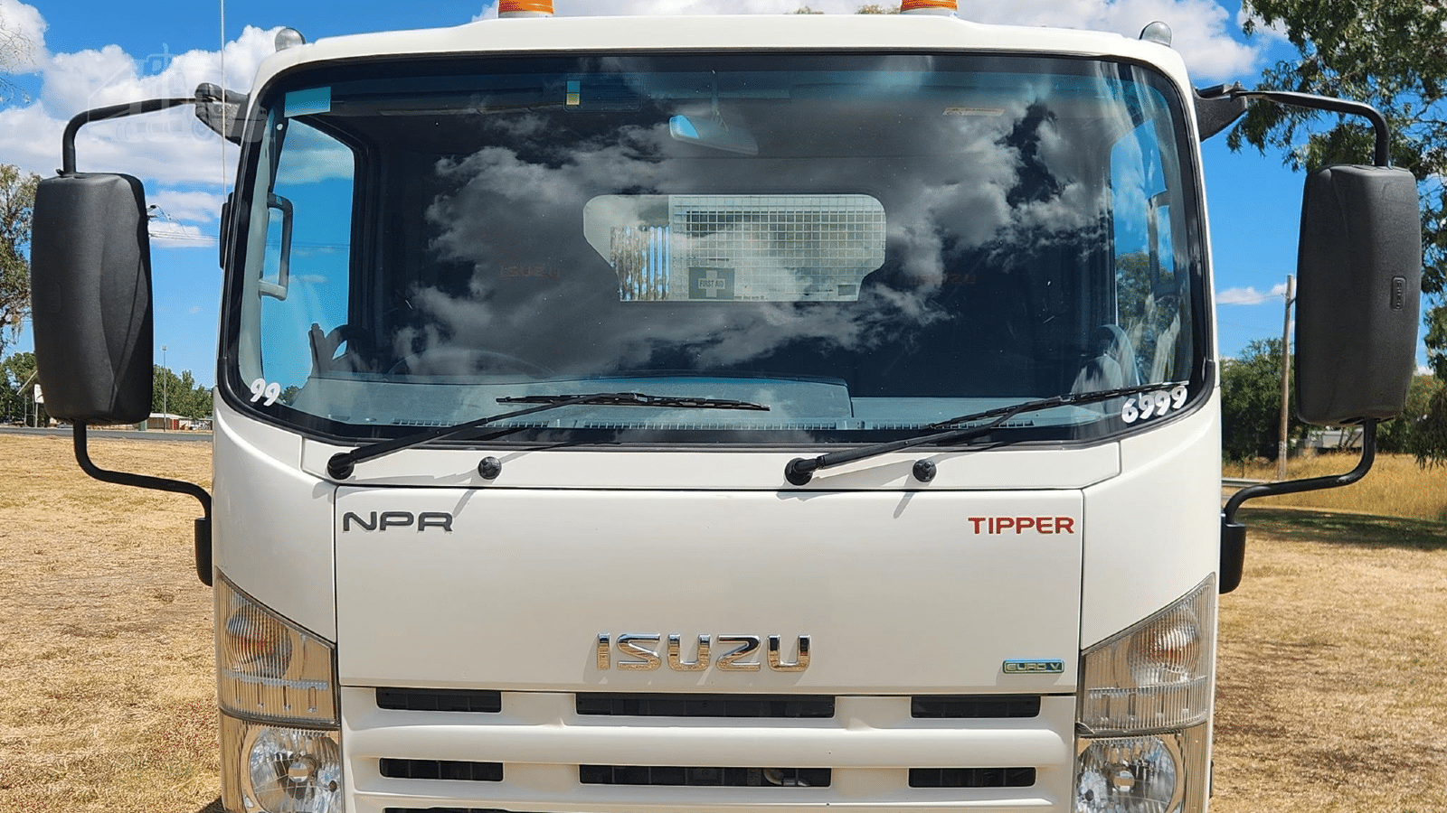2014 Used Isuzu NPR Tipper