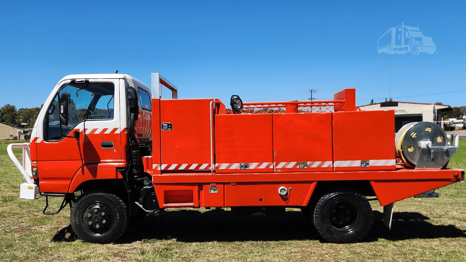 1999 Used Isuzu NPS300 Fire Truck