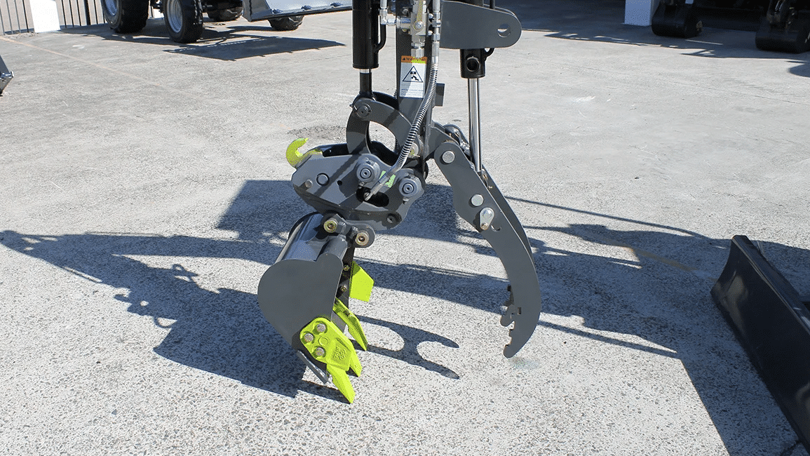 2025 New Achilles A14SE Mini Excavator Excavators