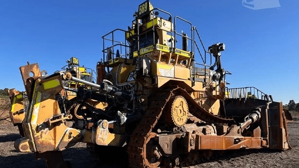 2010 Used Caterpillar D11T Bulldozers
