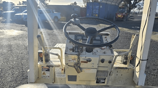 1995 Used Komatsu JW30-1 Roller Compactors