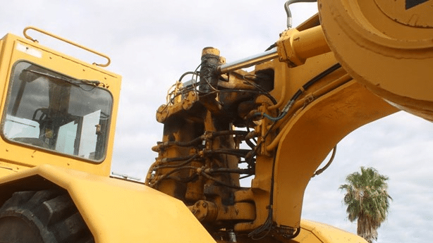 2001 Used Caterpillar 631G Scrapers