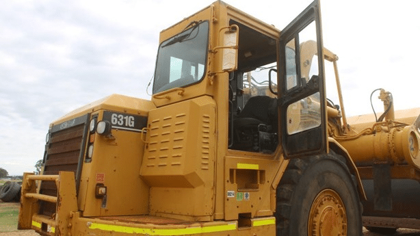 2001 Used Caterpillar 631G Scrapers