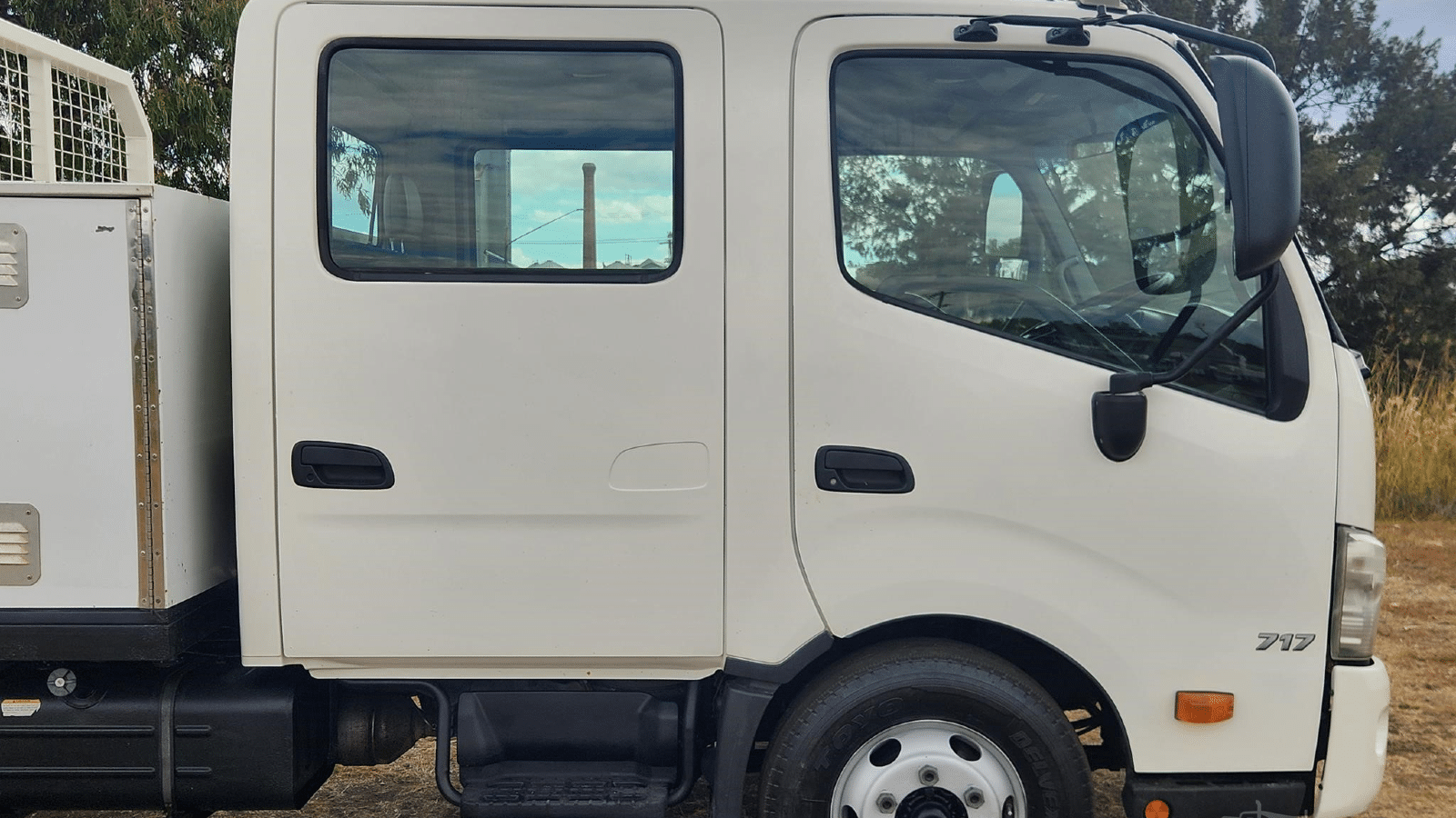 2013 Used Hino 300 717 Tipper