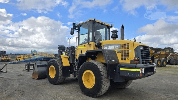 2017 Used Komatsu WA250PZ-6 Loaders