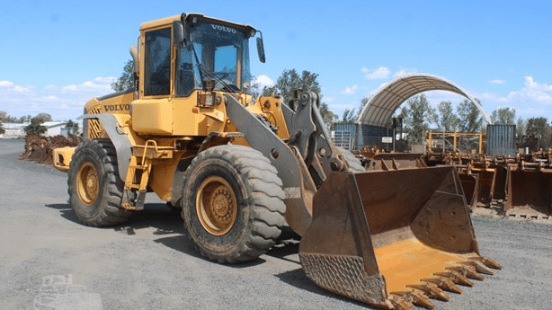 2005 Used Volvo L70E Loaders
