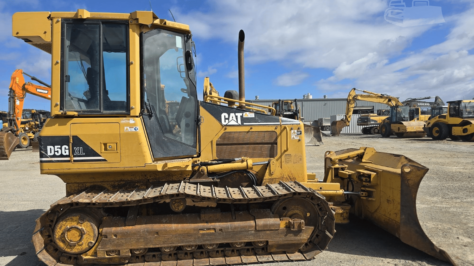 2006 Used Caterpillar D5G XL Bulldozers
