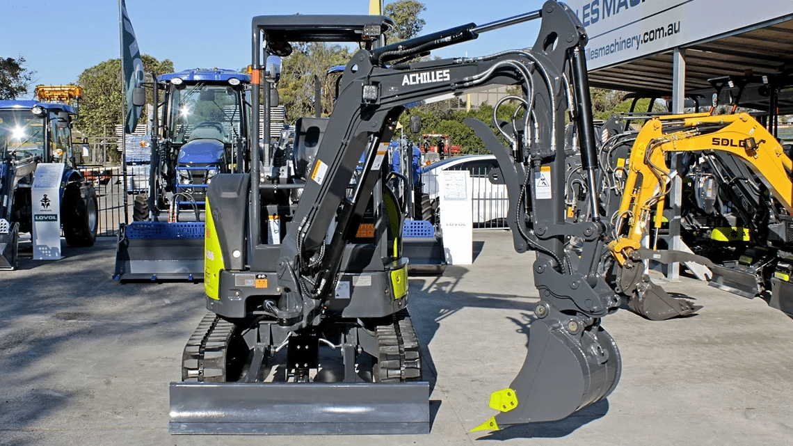 2025 New Achilles A26S Mini Excavators