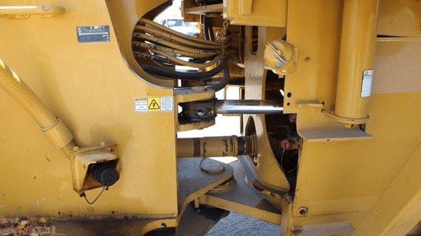 2007 Used Caterpillar 825H Roller Compactors