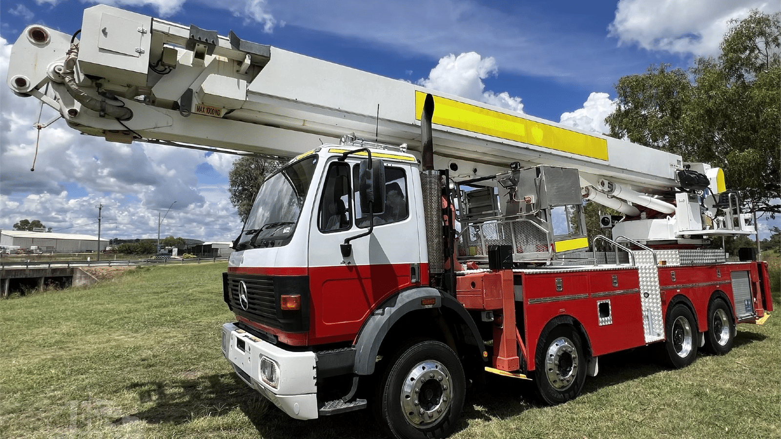 1996 Used Mercedes Benz Trucks 2435 Fire Truck