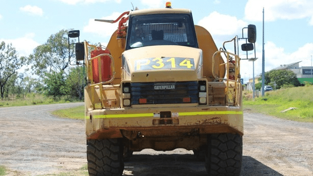 2006 Used Caterpillar 740 Water Truck
