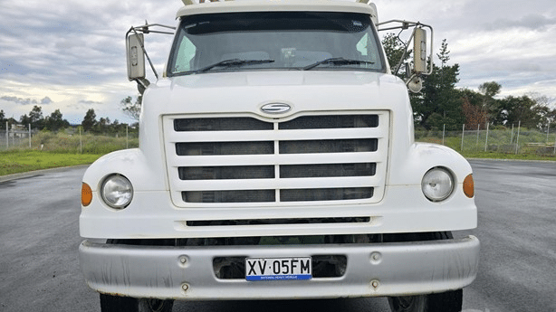 1999 Used Sterling LT7500 Water Truck