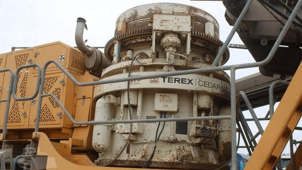 2015 Used Striker CM400 Cone Crushers