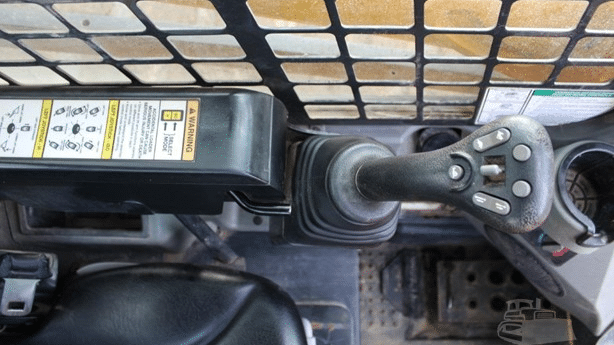 2013 Used Bobcat T590 Skid Steers