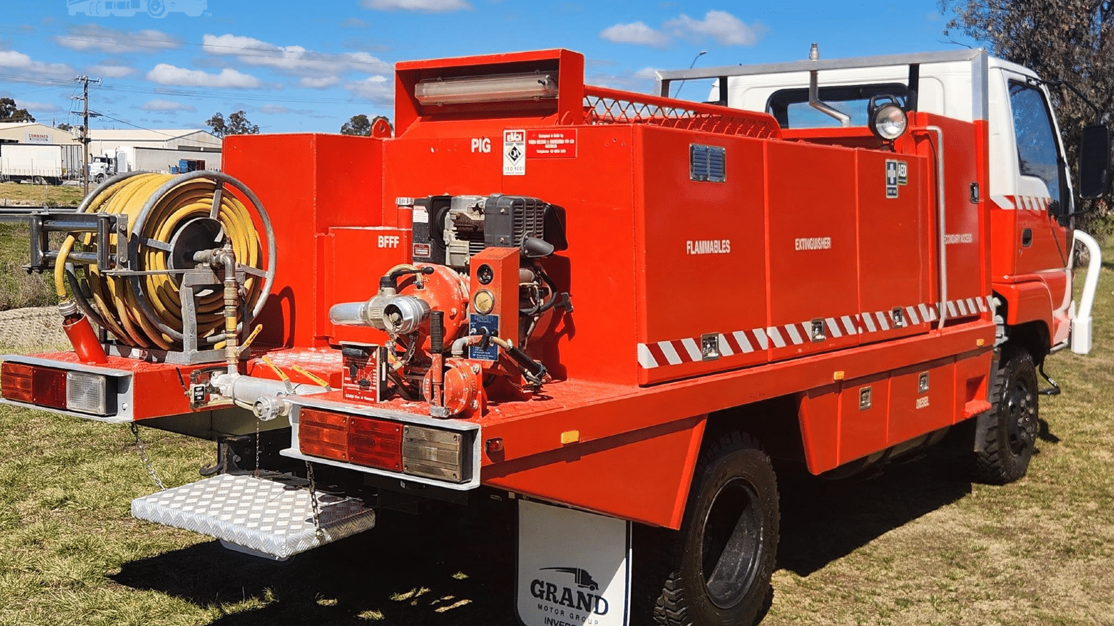 1999 Used Isuzu NPS300 Fire Truck