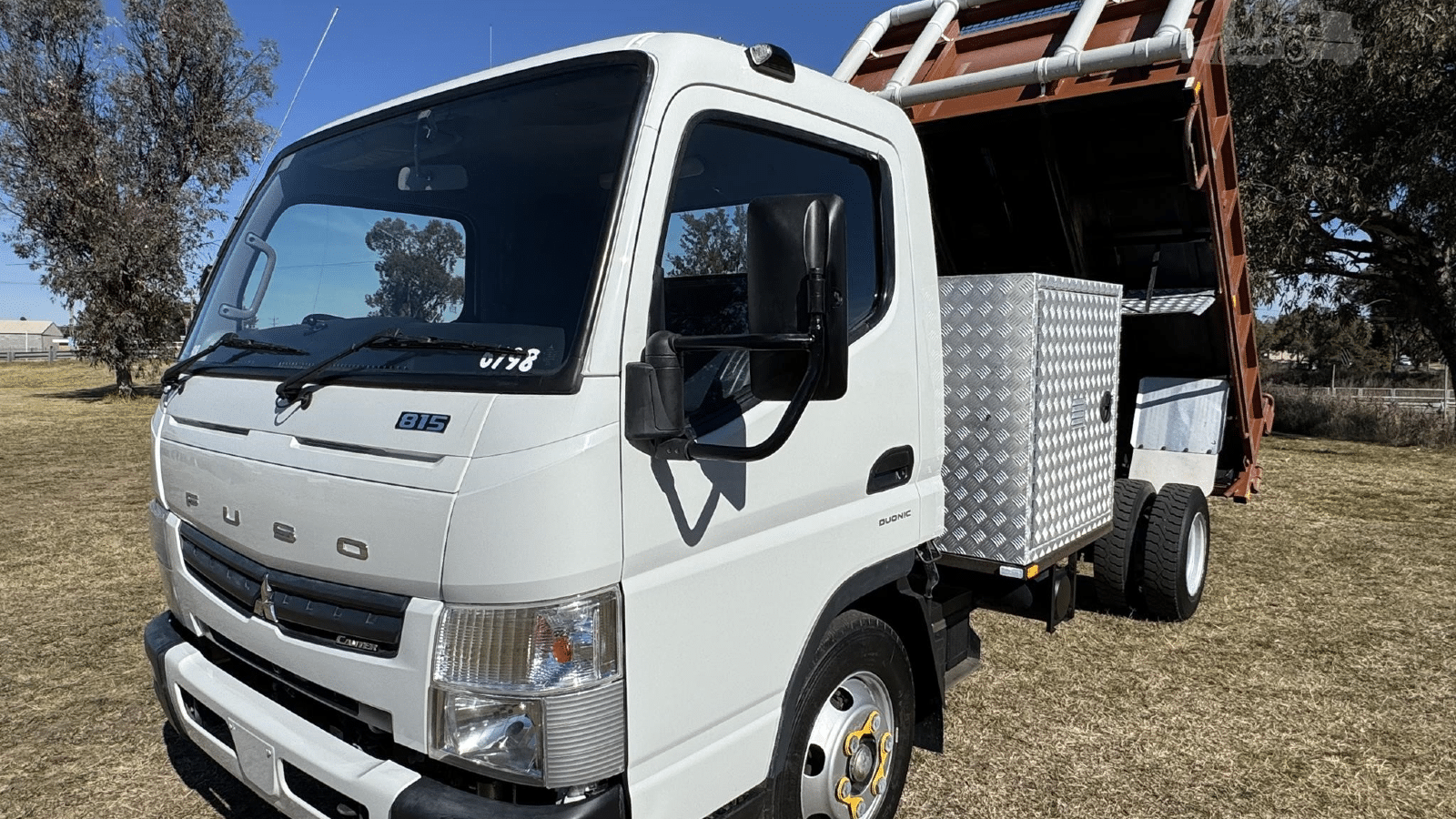 2013 Used Mitsubishi Canter Tipper