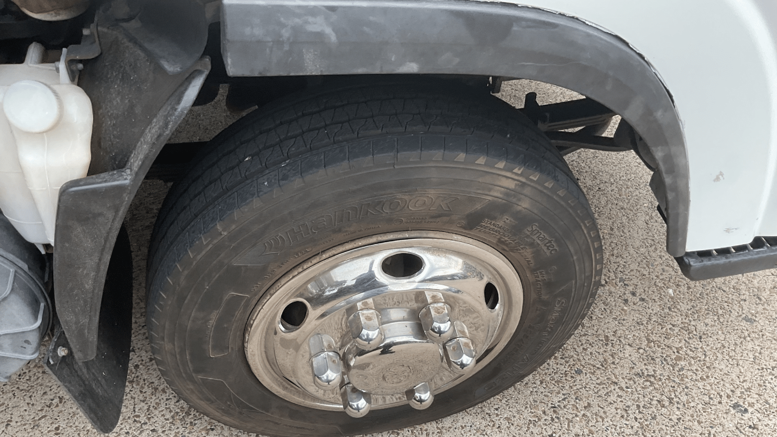 2008 Used Isuzu NPR Tray