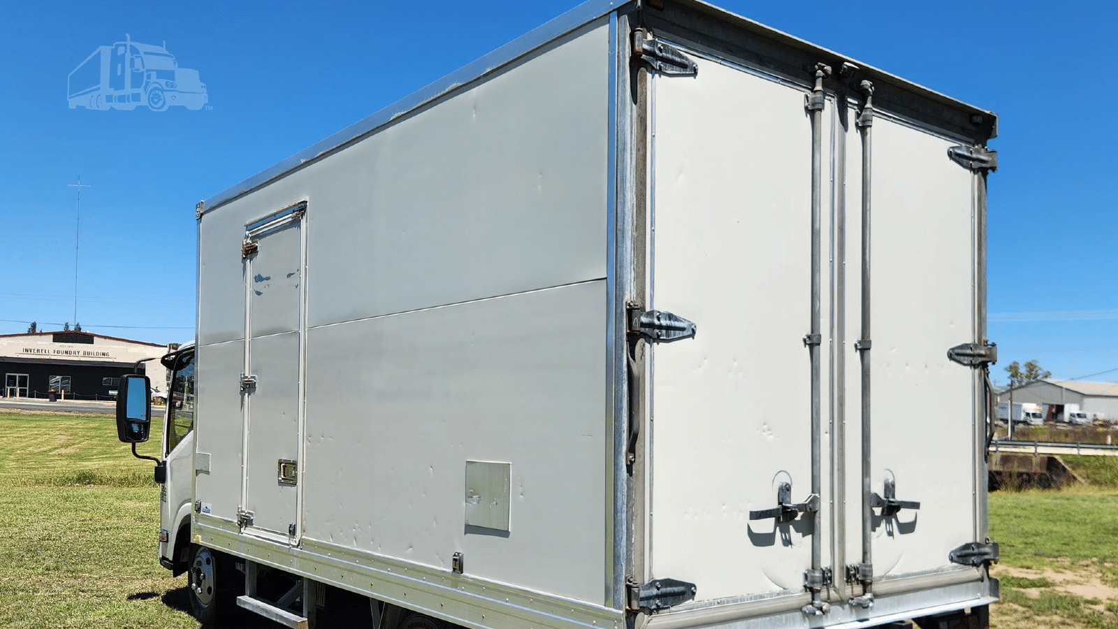 2013 Used Isuzu NLR200 Refrigerated Truck