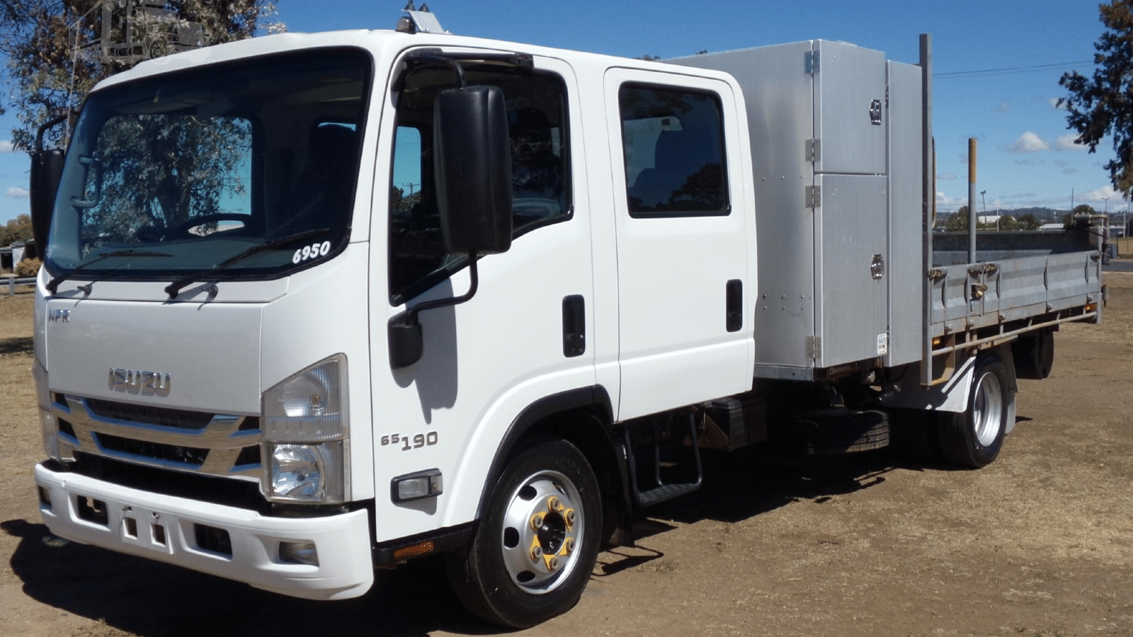 2017 Used Isuzu NPR65-190 Tipper