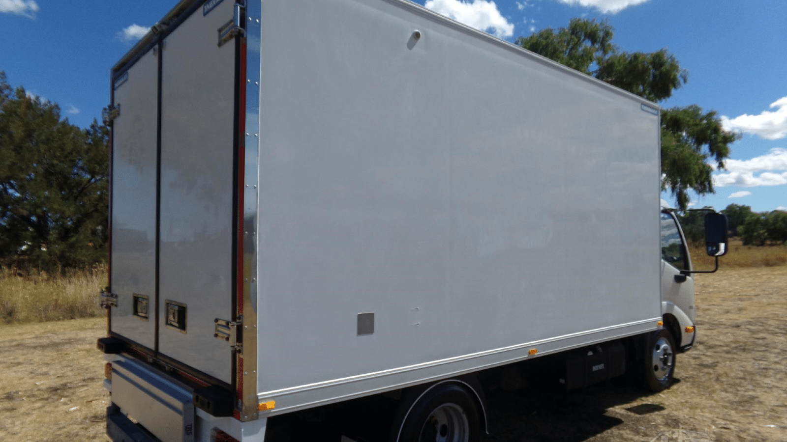 2020 Used Hino 300 Refrigerated Truck