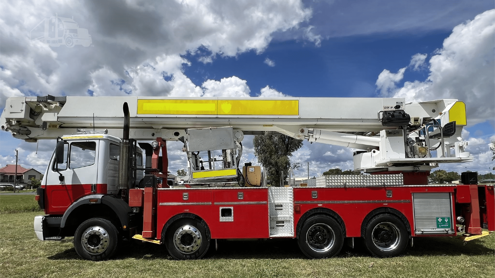 1995 Used Mercedes Benz Trucks 2435 Fire Truck