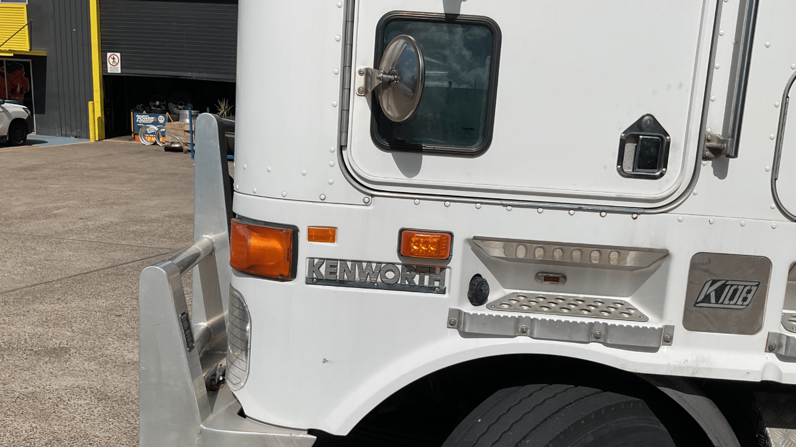2010 Used Kenworth K108 Prime Mover