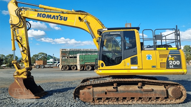 2015 Used Komatsu PC200 LC-8M0 Excavators